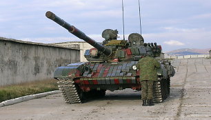 Gruzijos tankas T-72