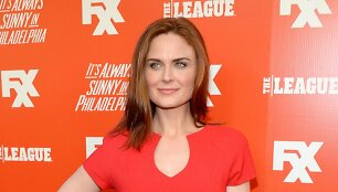 Emily Deschanel