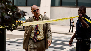 Woody Harrelsonas trileryje &bdquo;Kodas 999&ldquo;