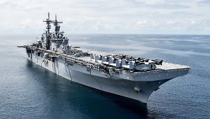 USS Kearsarge (LHD-3)