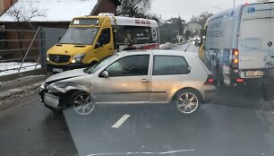 Avarija Kauno Verkių gatvėje