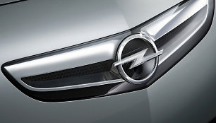 „Opel“ logotipas