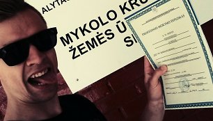 Justinas Butkevičius teigia diplomą gavęs be menkiausių pastangų ar mokslų