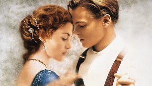 Kate Winslet ir Leonardo DiCaprio filme „Titanikas“ (1997 m.)