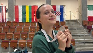Viktė Ažukaitė