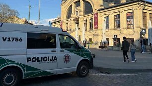 Policija prie Halės turgaus