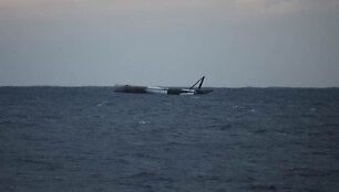 Plūduriuojanti &bdquo;Falcon 9&ldquo; raketos pakopa