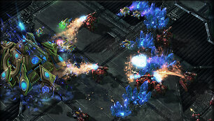 Žaidimo &bdquo;StarCraft II: Heart of the Swarm&ldquo; kadras