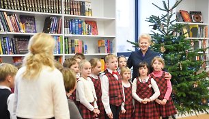 D.Grybauskaitė dalyvauja Bibliotekų metų užbaigimo ceremonijoje.