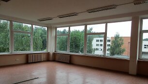 Parduodama mokykla