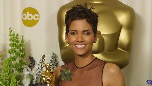 Halle Berry (2002 m.)