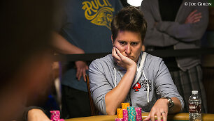 Vanessa Selbst 
