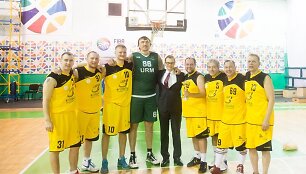 Lietuvos sporto žurnalistai su Grigorijumi Chižniaku