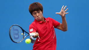 Duck Hee Lee