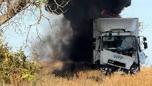 Rusija smogė JT pagalbos vilkstinei Ukrainoje