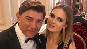 Asta Valentaitė ir Glenas Manchesteris  