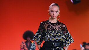 &bdquo;Elie Saab&ldquo; 2020 m. pavasario ir vasaros kolekcijos modelis
