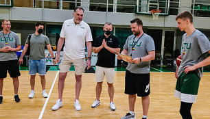 A.Sabonis išlydėjo U19 rinktinę į pasaulio čempionatą