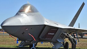 &bdquo;F-22 Raptor&ldquo; naikintuvas