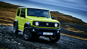 „Suzuki Jimny“ - pamėgtas, bet per daug taršus modelis