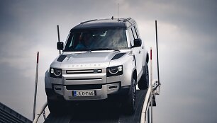 &bdquo;Land Rover&ldquo; bekelės i&scaron;&scaron;ūkis Vilniuje