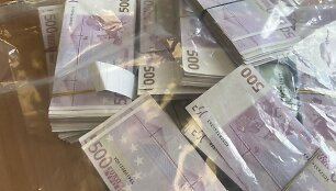 Policijoje rasti pinigai