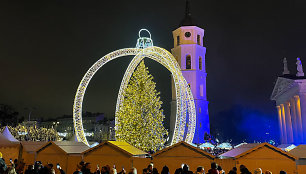 Vilniaus Kalėdų eglės įžiebimas Katedros aikštėje