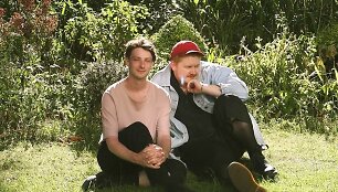 Britų grupės &bdquo;Her's&ldquo; nariai Stephenas Fitzpatrickas ir Audunas Laadingas