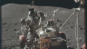 NASA publikavo visą JAV &bdquo;Apollo 11&ldquo; misijos nuotraukų archyvą