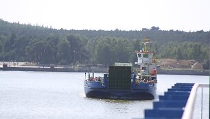 Panorusiems automobiliu persikelti į Kur&scaron;ių neriją teko apie valandą ar net daugiau praleisti eilėje.