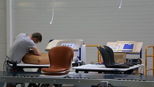 Darbdavių desperacija: už darbą Alytuje sumokės kaip kauniečiui, tik dirbk