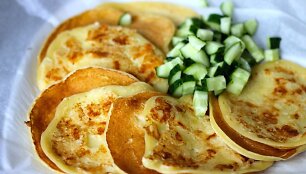 Blynai su Feta sūriu