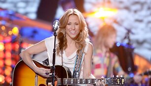 Sheryl Crow &scaron;venčia 52-ąjį gimtadienį