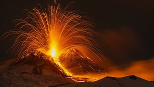 Etnos ugnikalnio išsiveržimas 