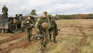 Lietuvos kariai poligone Lenkijoje