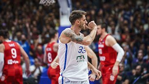 Achille Polonara ir kiti Italijos krep&scaron;ininkai užsitikrino bilietą į atkrintamąsias kovas.