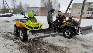 Keturratininkai valė gatves ir šaligatvius