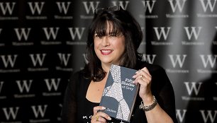 E.L.James