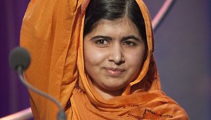 Tarp pagrindinių pretendentų į Nobelio taikos premijas – pašauta pakistaniečių paauglė Malala Yousafzai