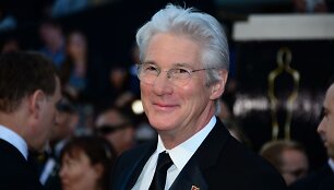 Richardas Gere'as &scaron;venčia 64-ąjį gimtadienį