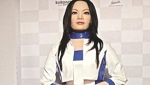 Kinė Xiaoice yra robotas. 