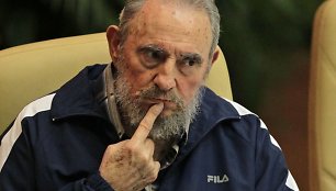 Fidelis Castro