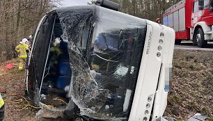 Lenkijoje avariją patyręs autobusas iš Lietuvos