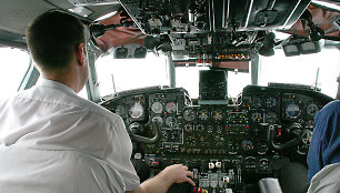 Lėktuvo An-24 pilotų kabina