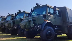 Mercedes-Benz „Unimog“ U5000 sunkvežimiai / Krašto apsaugos ministerijos nuotr.