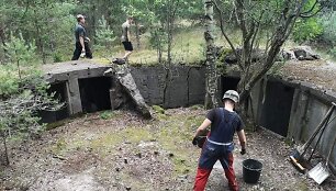  Alksnynės prie&scaron;lėktuvinė baterija