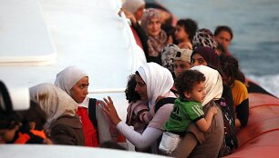 Migrantai Sicilijoje