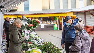 Gėlės ir puokštės Panevėžio turguje