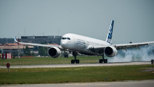 Europinio firmos „Airbus“ lėktuvo A350 pirmasis skrydis