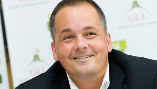 Tadas Vizgirda: &bdquo;Lietuvi&scaron;kus pieno produktus žino Rusijoje ir Europoje, todėl ten yra lengviau juos parduoti. Gerokai sudėtingiau rasti jiems pirkėjų JAV ir Azijoje, tačiau tikrai įmanoma.&ldquo;